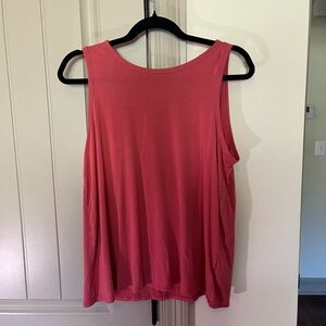 Old Navy Coral Tank - Medium